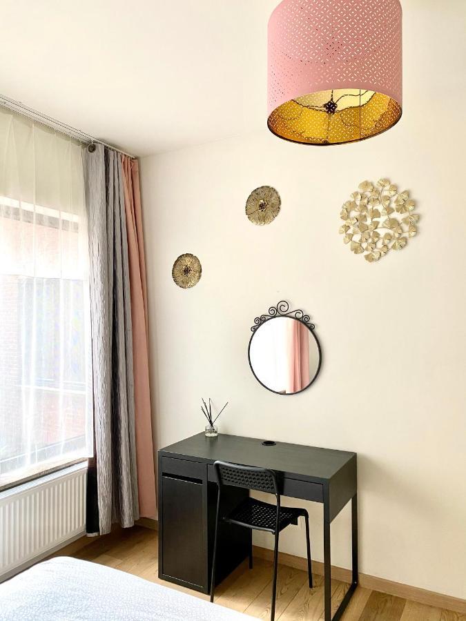 Brial Apartment 2 Bedrooms, Antwerpen Kültér fotó
